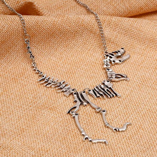 the dinosaur look so vivid!