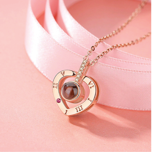 "I love you necklace 100 languages" is a good gift!