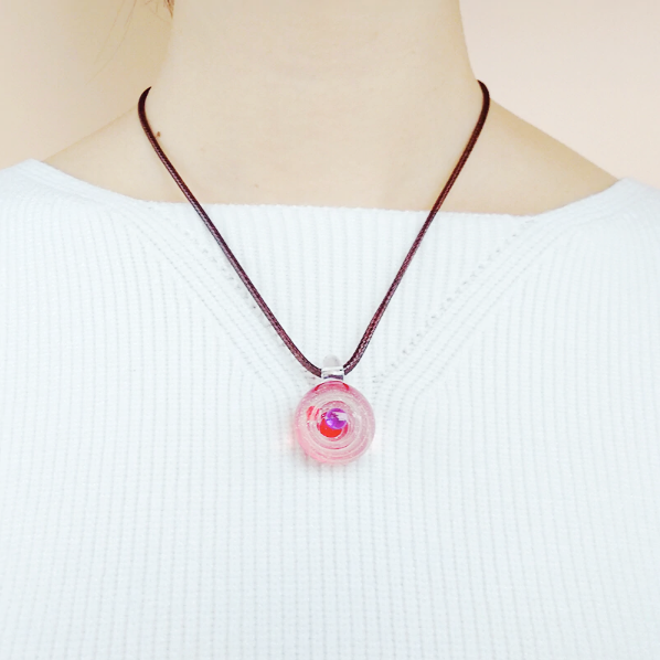 Universe necklace for women Galileo universe necklace Galaxy pendant (model demonstration)