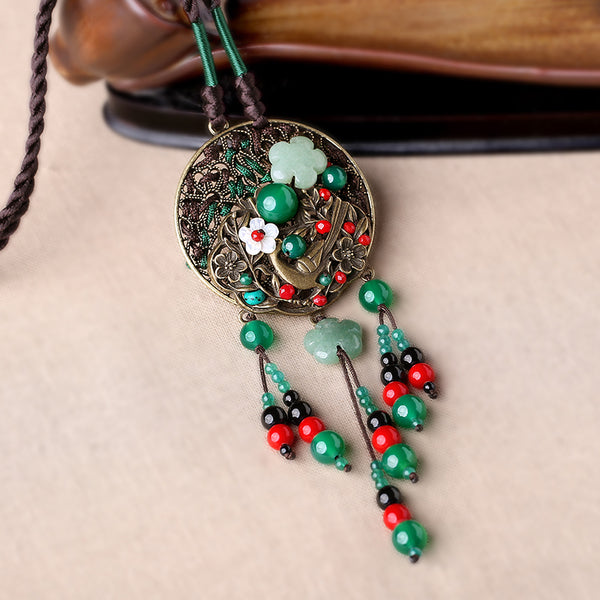 pendant with Oriental style details