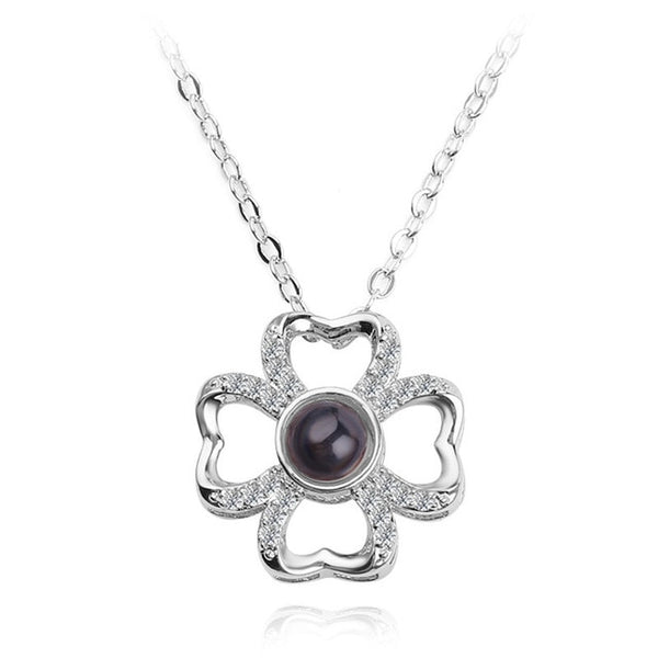pendant in lucky clover shape (silver)