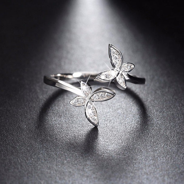 Lilia butterfly ring Sterling silver rings for women (front view)
