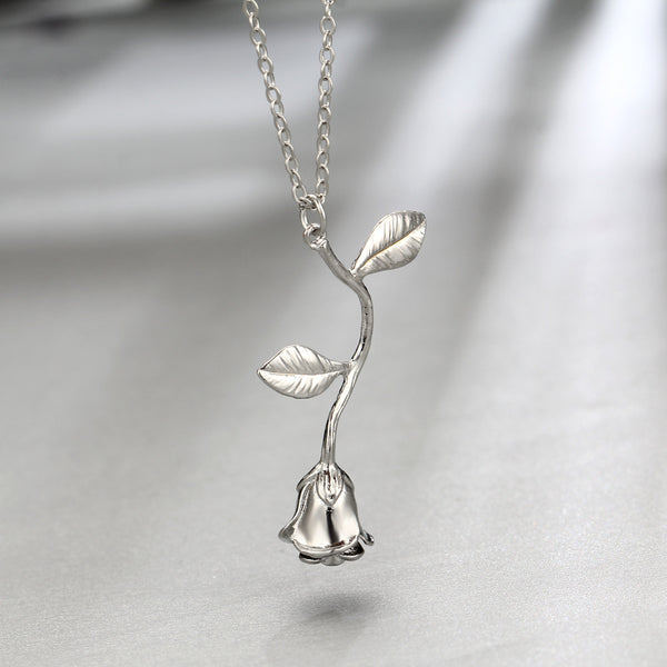 Silver plated rose necklace