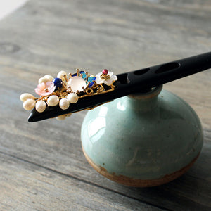 Hair stick in Oriental style, with traditional enamel cloisonne blue butterfly