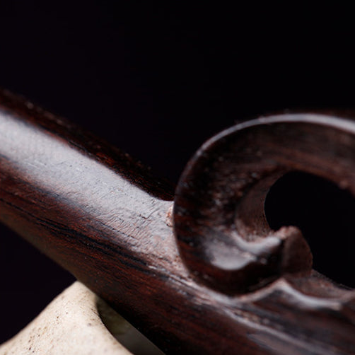 close up on the black sandalwood details