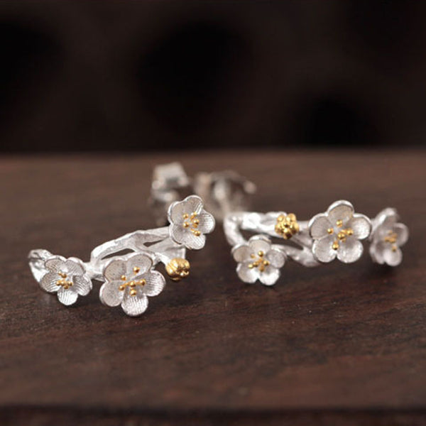 Sakura flower earrings Sterling silver stud earrings for women Cheap ear rings (horizontal view)